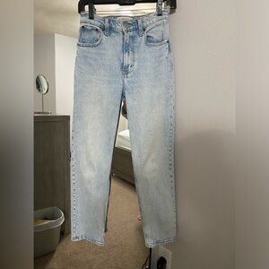 Abercrombie 90s straight ultra high rise jeans
